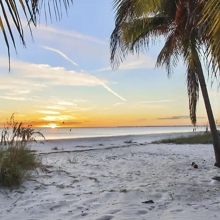 Sandy Getaway By Sun Palace Vacations